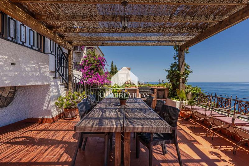 Foto 8d0b2fbd-b9ef-41b8-bd3e-c9d8ecccd5eb. Casa amb aparcament piscina a Monte los Almendros - El Pargo - Costa Aguilera Salobreña