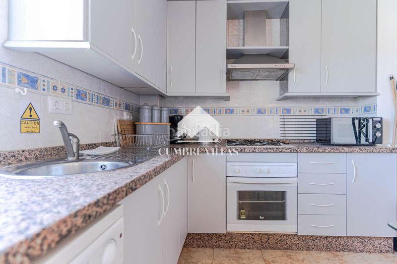Foto 9b818d42-08c2-4c66-9b43-0b74c26b53a7. Maison avec parking dans Lújar