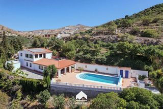 Masia a Torrenueva