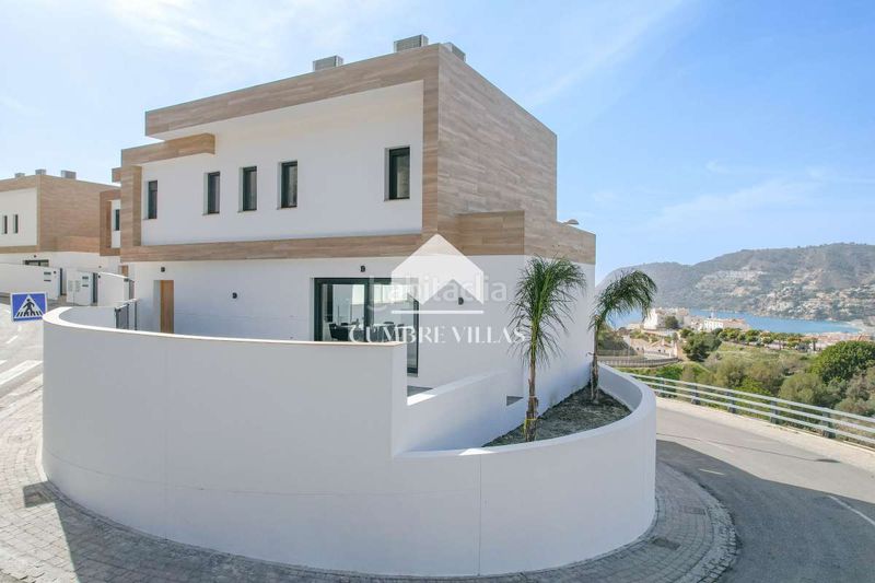 Foto 5aeb0c0f-db06-48c0-a784-302da3730d99. Casa a La Herradura Almuñécar