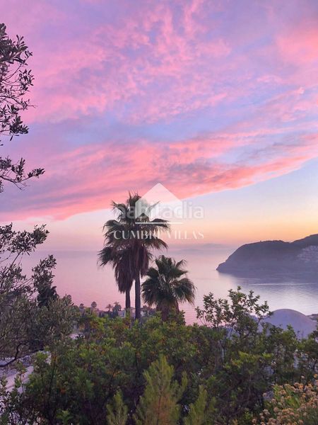 Foto 8f513f48-aa64-4b84-8681-6d345a537f41. Casa a La Herradura Almuñécar