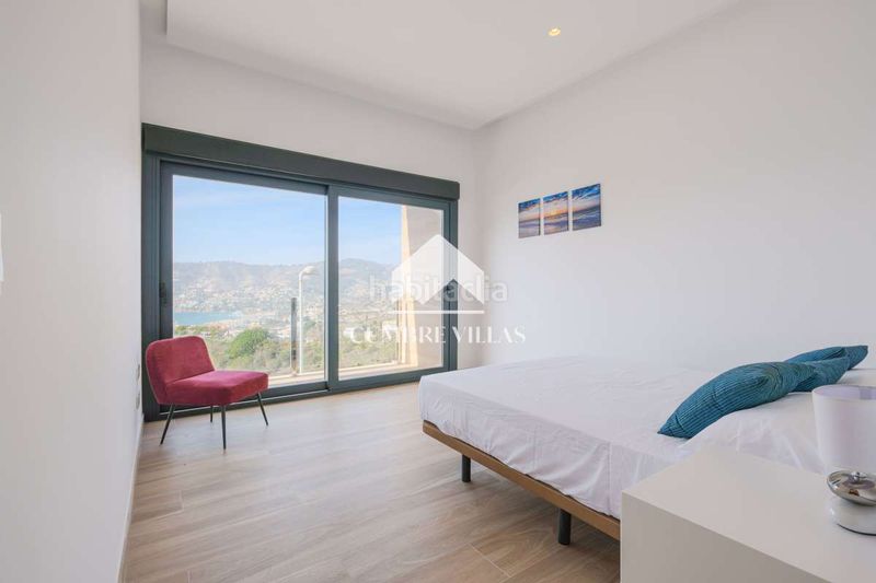 Foto be2d622f-f174-4ab9-a398-8e0b62832b4c. Casa a La Herradura Almuñécar