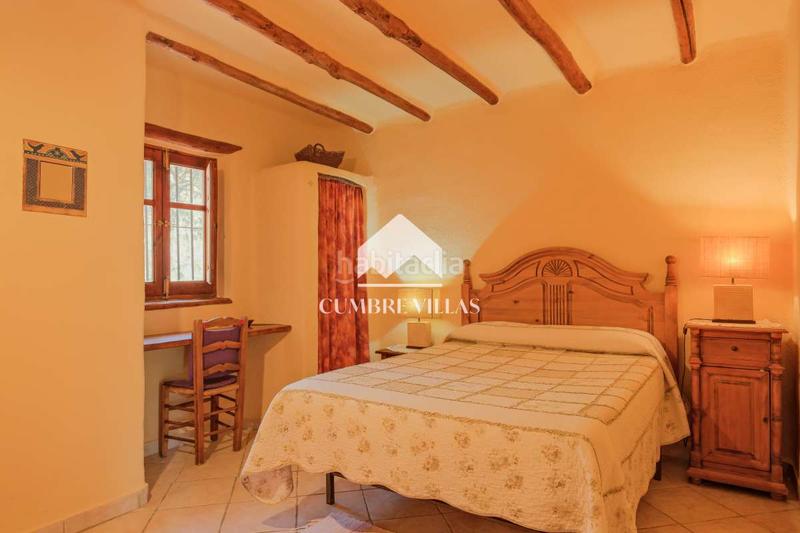 Foto 28c8c7b5-75ee-46e5-a086-73df84cdb219. Masia a Órgiva