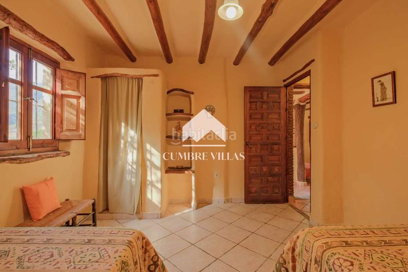 Foto 31fd2df7-c61c-4f55-9566-51b7b904d850. Masia a Órgiva