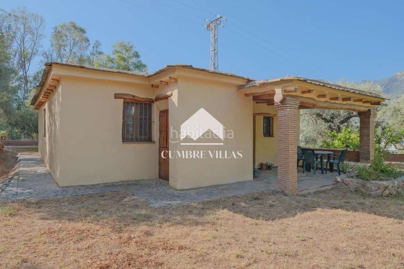 Foto 364b2824-ab77-4344-b45a-1fc78a3fec0d. Masia a Órgiva