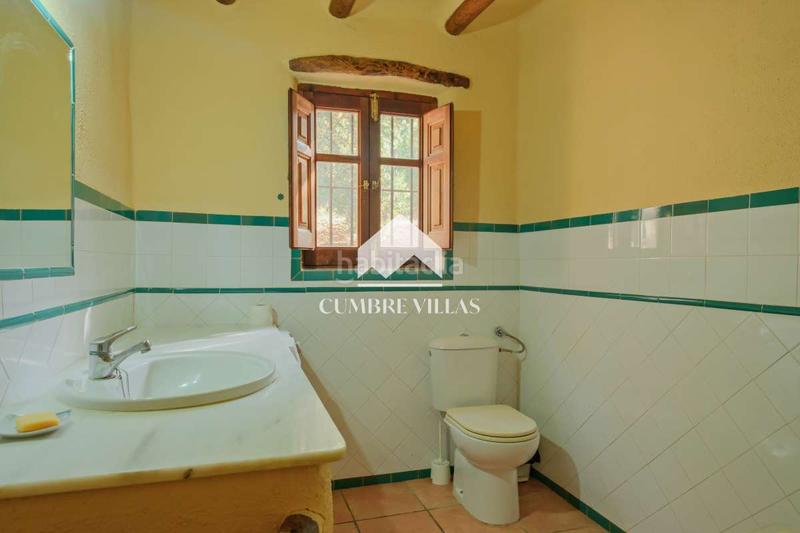 Foto 5f64ac60-b35e-449e-931c-a9da3f1e1982. Masia a Órgiva