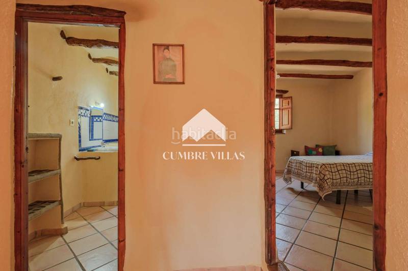 Foto 74e56063-3085-4c89-af4b-c39f3dc728fa. Masia a Órgiva