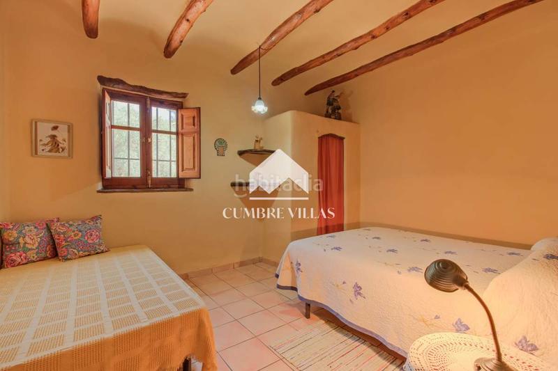 Foto b3ae956a-4eac-4da3-96df-b64b20e4a8b0. Masia a Órgiva