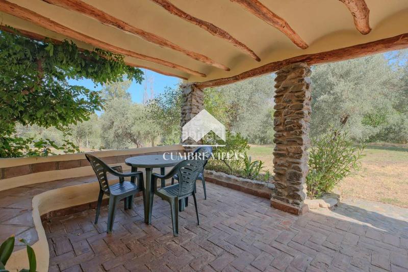 Foto ea0314db-9414-4478-8f2a-ece82641da86. Masia a Órgiva