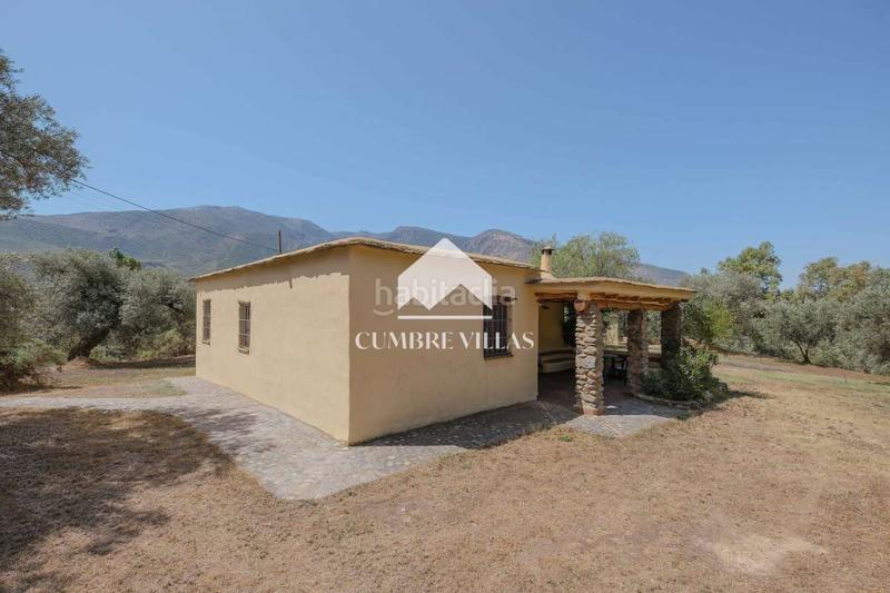 Foto fbf6b4b4-9e29-405d-b5c0-ac285e00d301. Masia a Órgiva