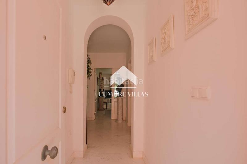 Foto 1146f82e-75a4-4b60-b73d-13200b0e7e82. Casa aparellada amb aparcament piscina a Playa de Granada Motril