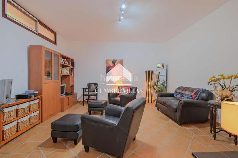 Foto c4e78082-ad39-4286-b42d-97188ad01900. Casa aparellada amb aparcament piscina a Playa de Granada Motril