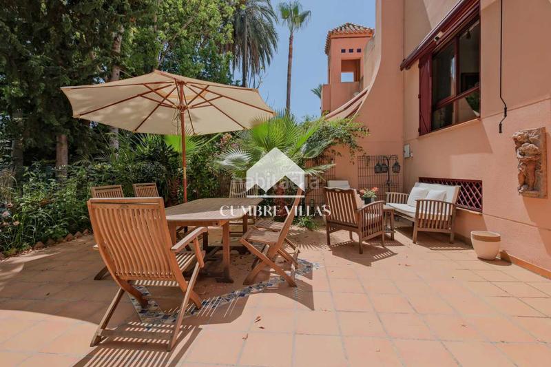 Foto f9d08c82-efe1-4553-b086-8048dbc1d324. Casa bifamiliare con parcheggio piscina in Playa de Granada Motril