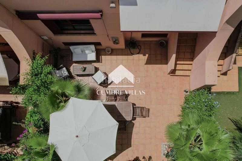 Foto 5ade9e5c-397d-4a7f-ac0d-4c2e1b81143b. Maison jumelée avec parking piscine dans Playa de Granada Motril