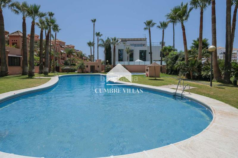 Foto f19775d9-a081-4431-aaf4-d8f6272eeb35. Maison jumelée avec parking piscine dans Playa de Granada Motril