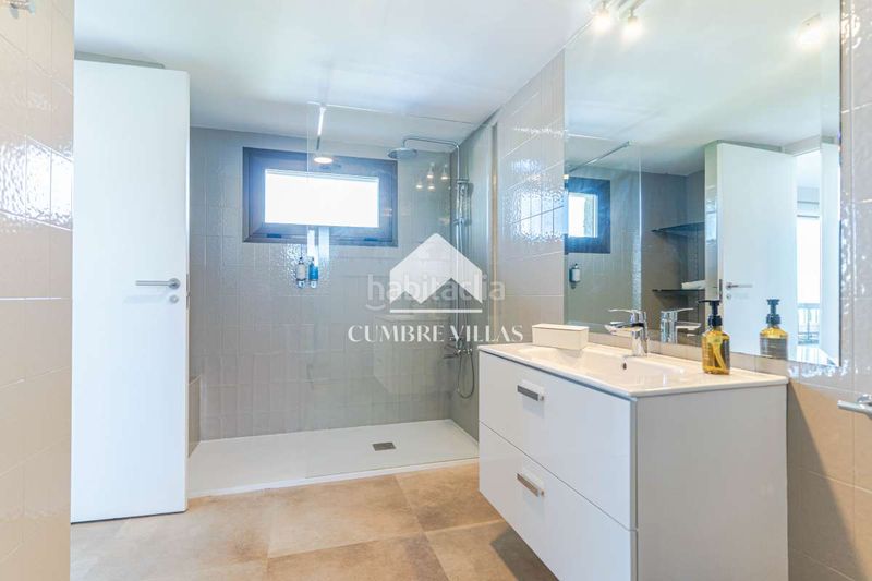 Foto 2b8d1347-3298-44a6-9603-520fdcd5682e. Casa amb calefacció a Gójar