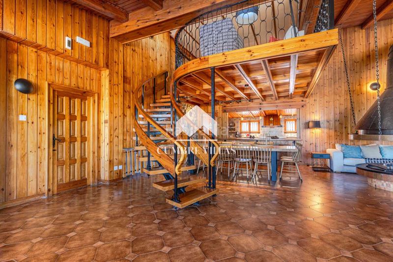 Foto 4e0cd397-74c1-423e-b06d-3a4f314e19f1. Casa amb calefacció a Gójar