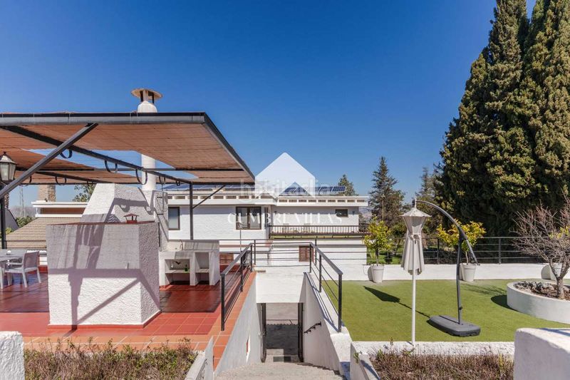 Foto 84a4bbfe-e624-497b-ab17-88e90da8787d. Casa amb calefacció a Gójar