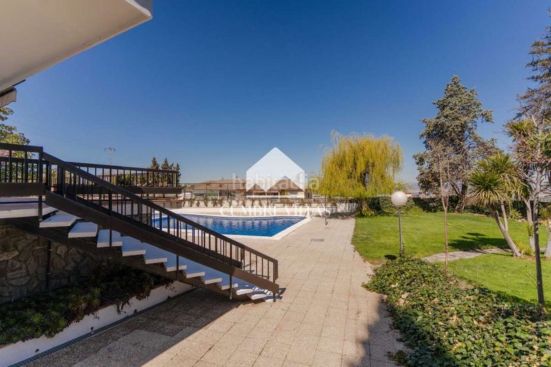 Foto 8be9a93f-73f4-408d-966e-7e473de48dc9. Casa amb calefacció a Gójar