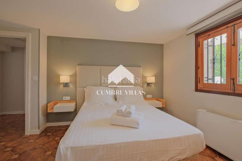 Foto ce23fa69-8930-4402-81d3-e228d298a60b. Casa en Gójar