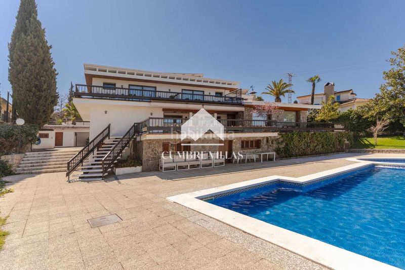 Foto f03137d4-953b-46a0-b9f5-651972e8af49. Casa amb calefacció a Gójar