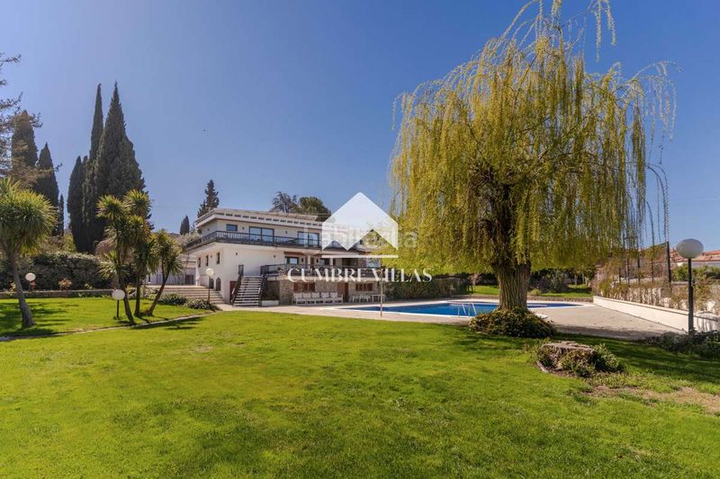 Foto f87ed10c-8ab2-4b0d-889b-ee2e4c4cb0f0. Casa amb calefacció a Gójar