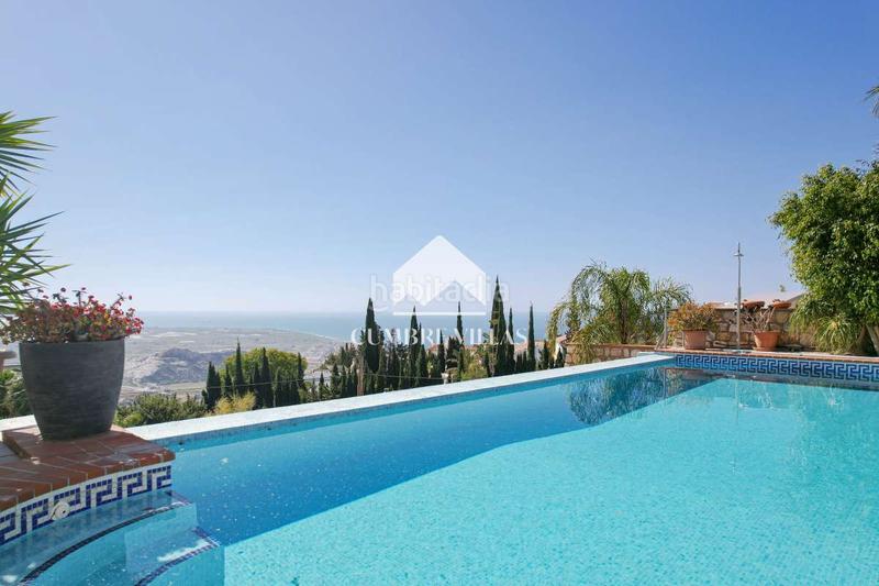 Foto 70ddf5b2-2b3a-40d4-8e35-2a54ef1c8f1d. Casa amb aparcament piscina a Monte los Almendros - El Pargo - Costa Aguilera Salobreña