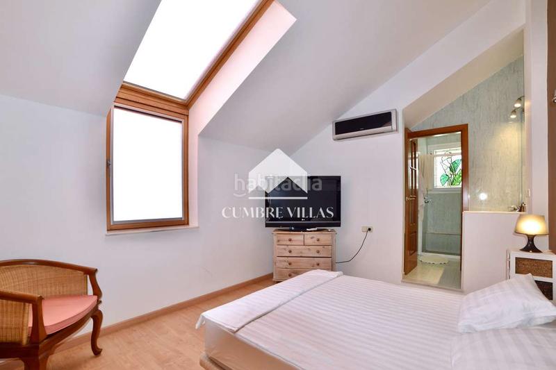 Foto e05ca1b2-4b1a-406d-9974-0f2fb8e09558. Casa amb aparcament piscina a Monte los Almendros - El Pargo - Costa Aguilera Salobreña