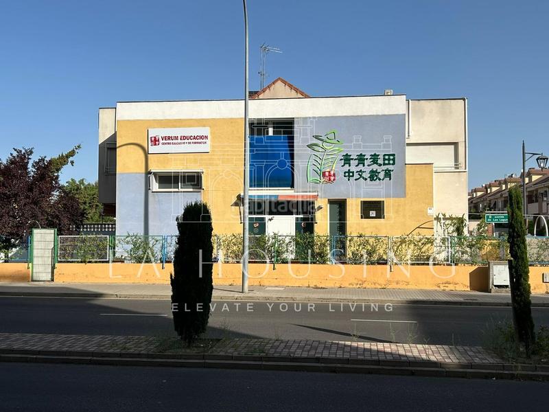 Foto 14ffb65e-01a7-4dc3-b70d-7f6b43fd95d3. Casa a schiera in Laguna Park Parla