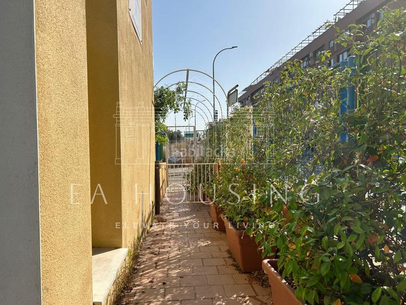 Foto 53af9b97-f486-4d05-934b-882b56ddd8a2. Casa a schiera in Laguna Park Parla