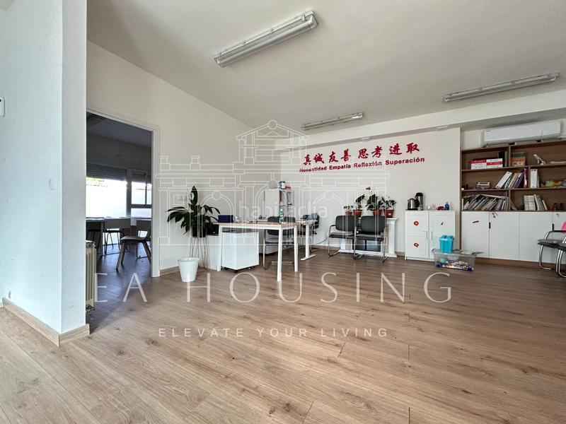 Foto f6cf85da-7794-4676-9a3f-5b581fd412a1. Casa a schiera in Laguna Park Parla