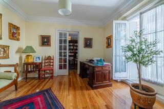 Appartement  Calle calle de josé marañón, 4. Amplio piso de 223 m con 4 balcones en finca clásica de chamberí