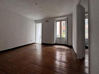 Flat in Calle Calle Claudio Coello, 95