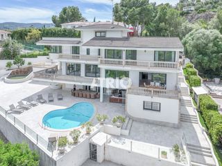 Location Chalet à Son Vida. Son vida exclusiva villa de 800 m2 en parcela de 1244 m2