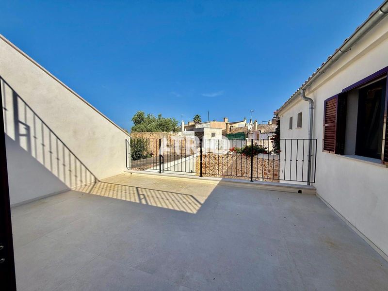 Foto 4c5612d8-bcb2-416b-b257-69e490b5e729. Casa amb calefacció piscina a Campos poble Campos