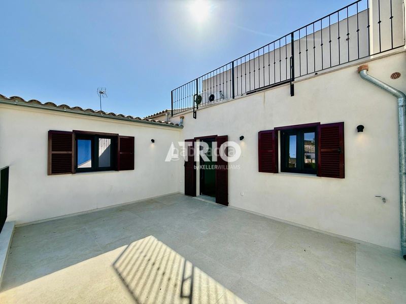 Foto a4ac5653-1cb9-4caa-af30-52af6faf318d. Casa amb calefacció piscina a Campos poble Campos