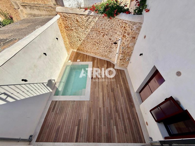 Foto e8ee4256-04f1-401a-a3e6-8b445ca54ba0. Casa amb calefacció piscina a Campos poble Campos