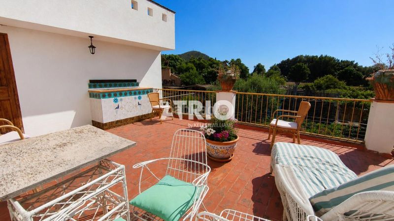 Foto 010826e7-3863-4262-a596-c7e51d733c70. Casa amb aparcament a Andratx Andratx