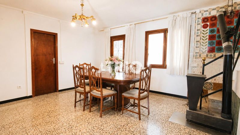 Foto 5887bc5d-a635-4a6a-9c69-52d3a7b09b50. Casa amb aparcament a Andratx Andratx