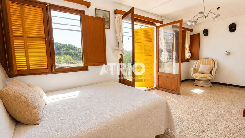 Foto 6843a67a-9d24-473e-8a80-7a7bca3e1eae. Casa amb aparcament a Andratx Andratx
