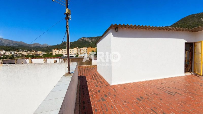 Foto 991d4f5c-6ba3-4e61-8ea2-80a1854ce463. Casa amb aparcament a Andratx Andratx