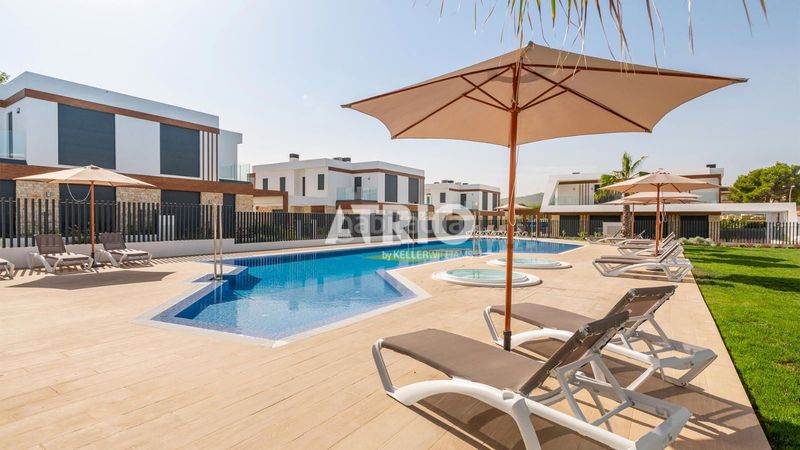 Foto 0059dd71-ba45-4a5c-a84a-1f353ee858a9. Casa adossada amb calefacció piscina a Cala Ratjada Capdepera