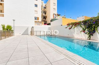 Piso en Son Fortesa. Exclusiva planta baja con terraza, piscina y acabados de alta ca