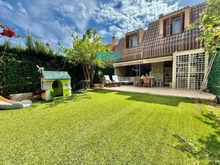 Casa adossada a Son Dureta. Exclusiva oportunidad en sa taulera! adosado reformado con jardí
