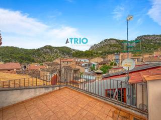 Casa a Selva. Encantadora casa de pueblo forrada de piedra en caimari, con vis