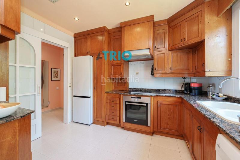 Foto a86e0ed4-5ed6-49f9-9818-3bda51277016. Ático  dúplex con terraza panorámica y vistas al mar en cas català exclusividad mediterránea con gran potencial en Calvià