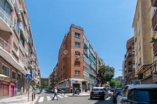 Piso en Hispanoamérica-Bernabéu. Piso en venta en madrid