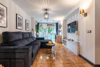 Pis a Hispanoamérica-Bernabéu. Piso en venta en madrid