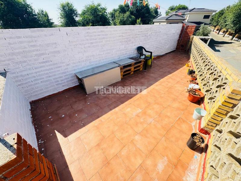 Foto ad3cf3be-318e-4164-beab-928e12614c6d. Casa pareada casa en venta en Polán