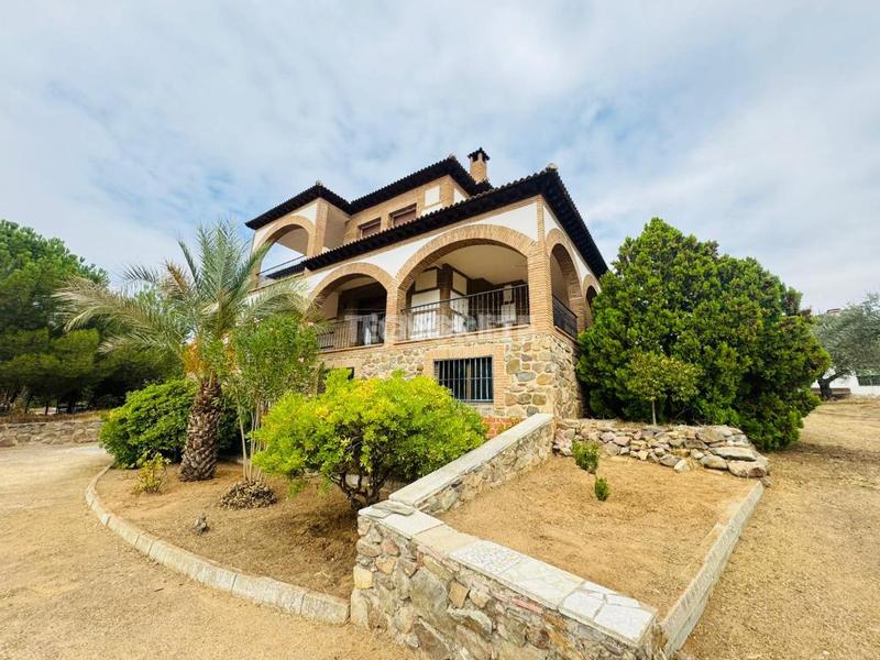 Foto 5798bab9-657e-4bdd-98fd-186d9b29c726. Casa con riscaldamento parcheggio in Buenavista-Valparaíso-La Legua Toledo